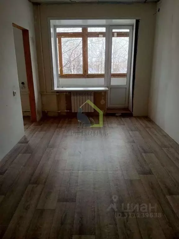 3-к кв. Самарская область, Сызрань ул. Жуковского, 23 (54.3 м) - Фото 0
