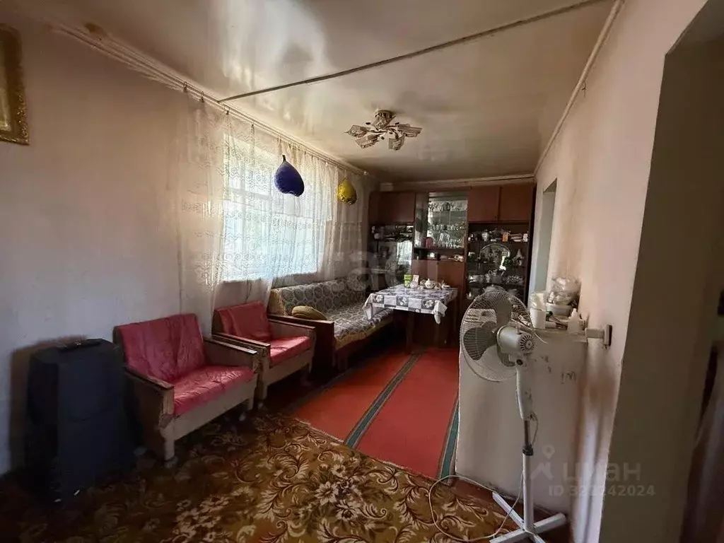 Дом в Крым, Сакский район, Столбовское с/пос, с. Лушино  (57 м) - Фото 1