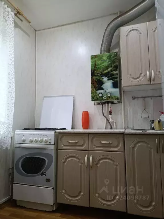 1-к кв. Коми, Сыктывкар Коммунистическая ул., 36 (32.0 м) - Фото 2