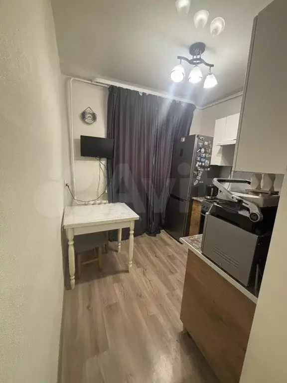 1-к. квартира, 31 м, 5/5 эт. - Фото 1