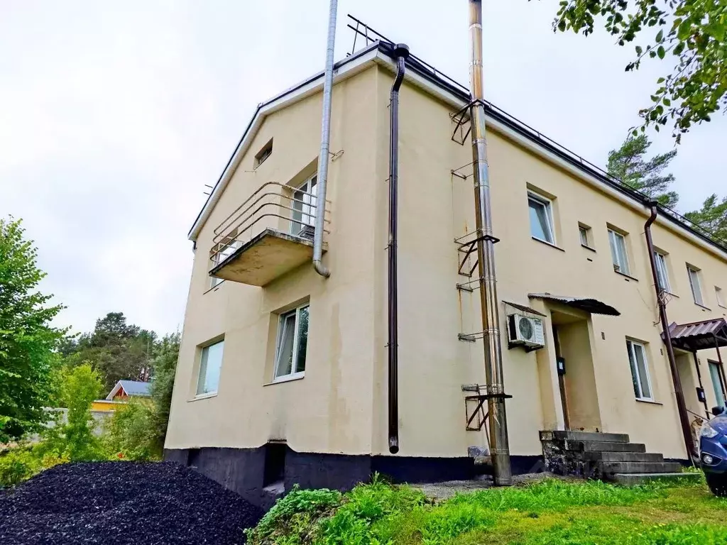 3-к кв. Карелия, Сортавала Гидрогородок мкр, 1 (102.5 м) - Фото 1