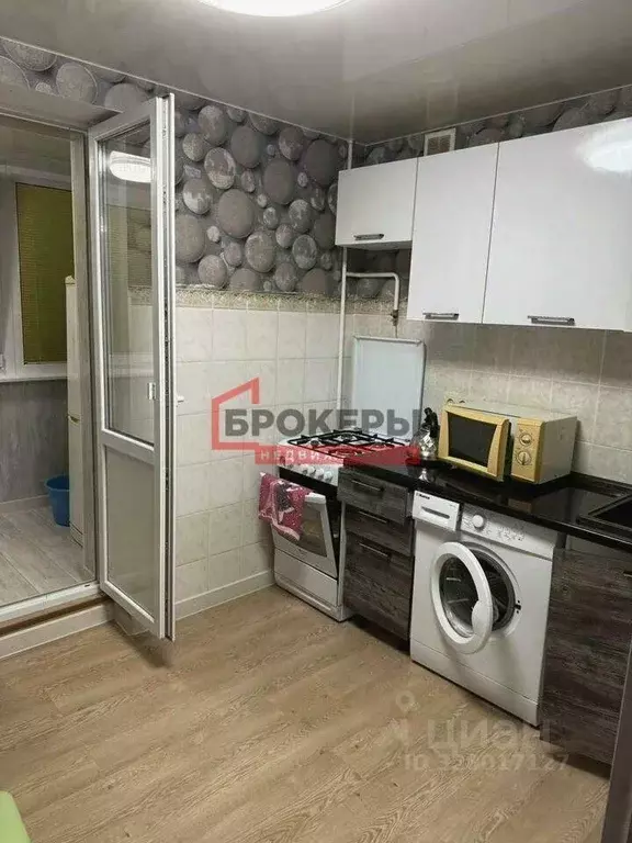 1-к кв. Севастополь ул. Адмирала Юмашева, 11 (50.0 м) - Фото 1