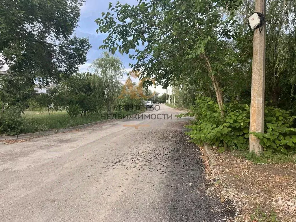 Участок в Крым, Феодосия муниципальный округ, с. Ближнее ул. 1-я ... - Фото 1