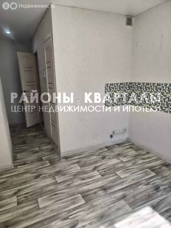 1-комнатная квартира: Челябинск, улица Хохрякова, 14А (33 м) - Фото 1