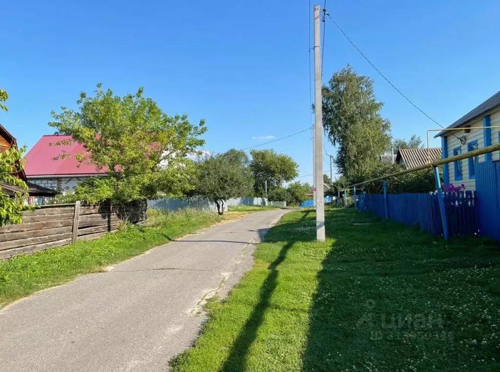 Участок в Белгородская область, Старооскольский городской округ, с. ... - Фото 1