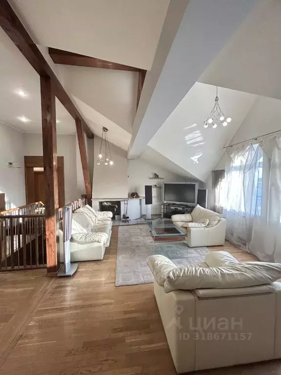 5-к кв. Тверская область, Тверь бул. Радищева, 4 (377.0 м) - Фото 1