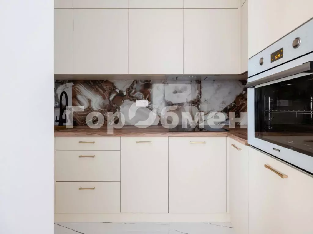 Продается 3-комнатная квартира - Фото 2