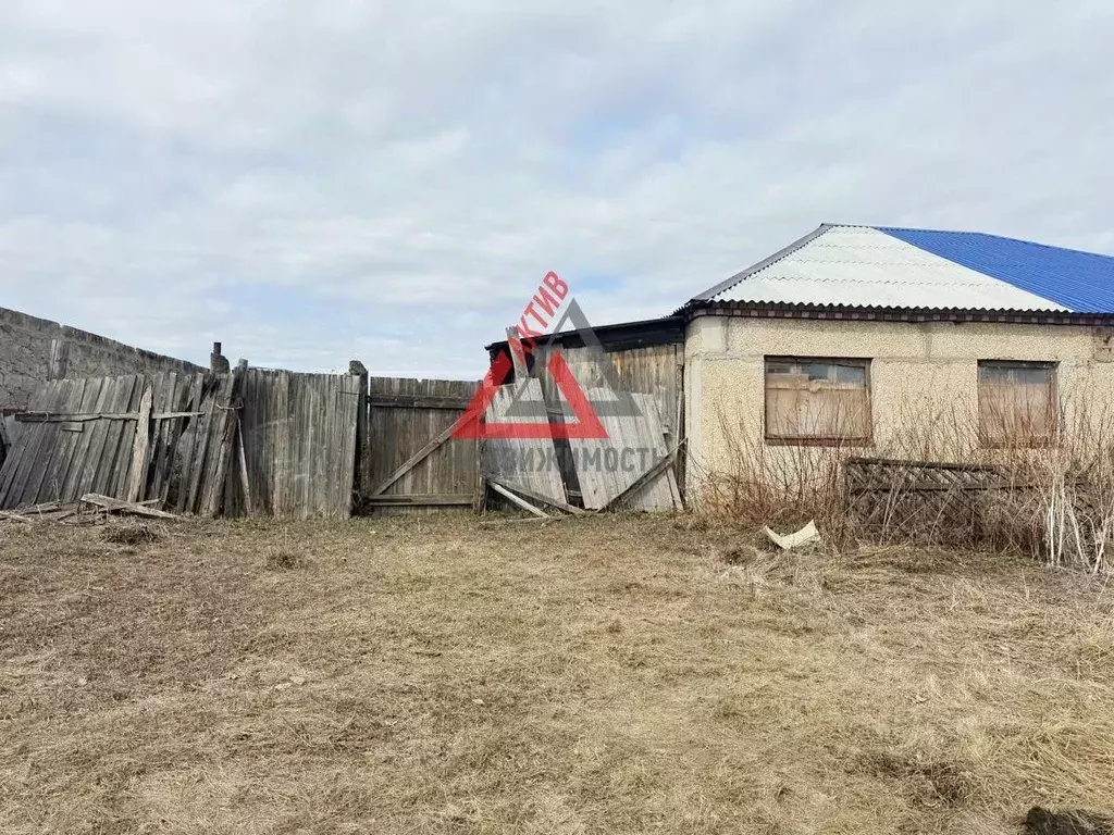 Дом в Свердловская область, Каменский городской округ, д. Потаскуева ... - Фото 1