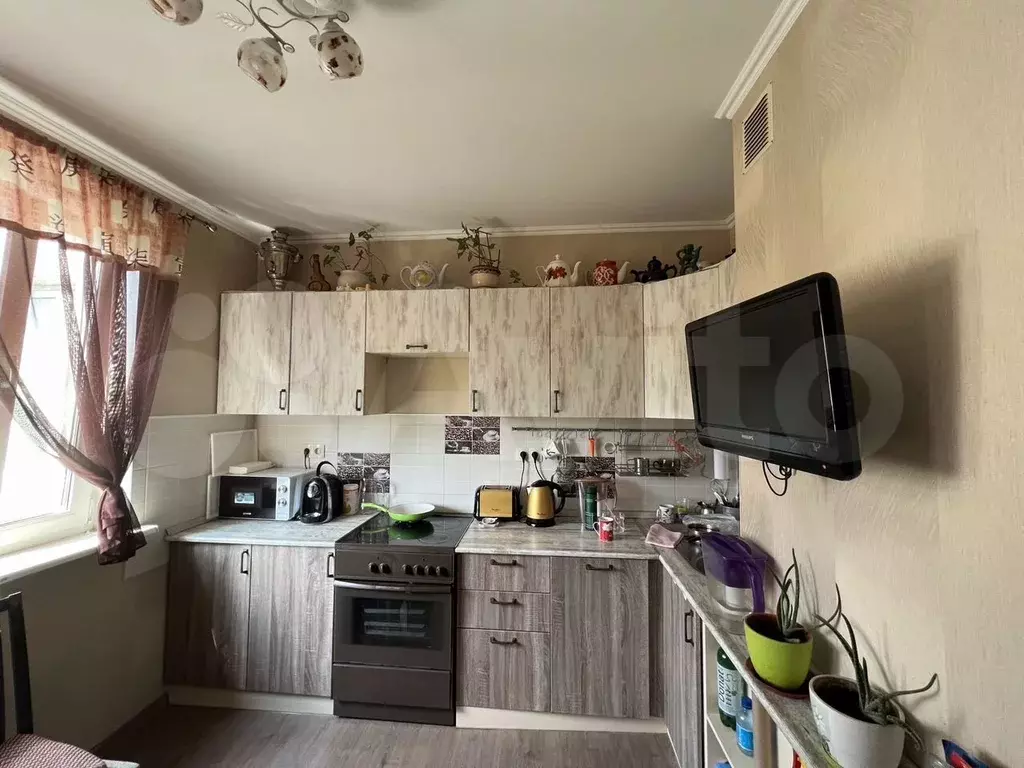 3-к. квартира, 75 м, 6/17 эт. - Фото 0