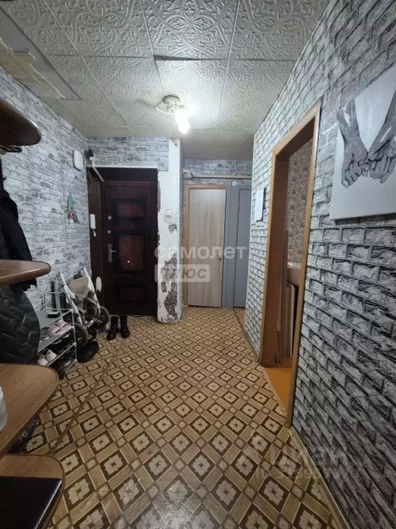 4-к кв. Свердловская область, Артемовский ул. Дзержинского, 2Б (63.3 ... - Фото 0