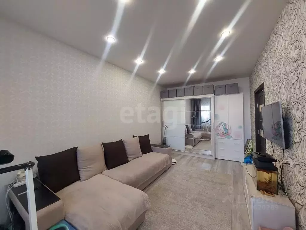 3-к кв. Архангельская область, Котлас ул. 70 лет Октября, 25 (58.9 м) - Фото 1