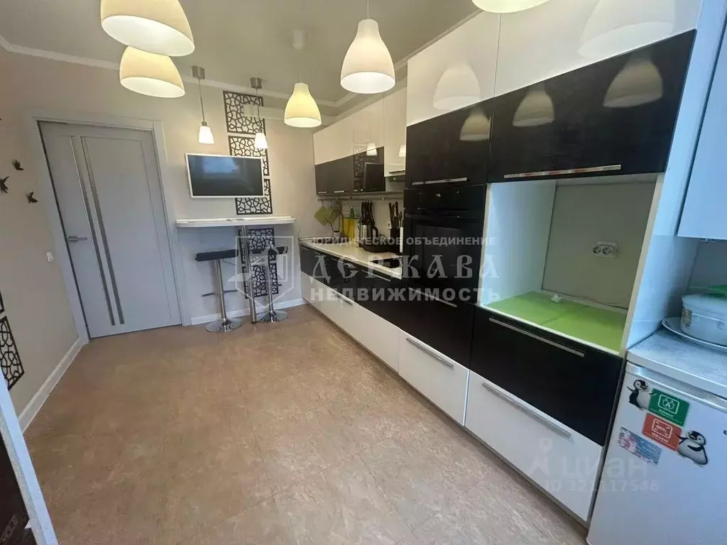 2-к кв. Кемеровская область, Кемерово просп. Шахтеров, 90 (57.6 м) - Фото 1