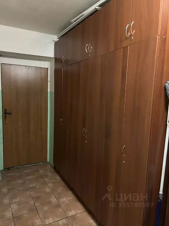 2-к кв. Саратовская область, Саратов Песочная ул., 1 (50.0 м) - Фото 0