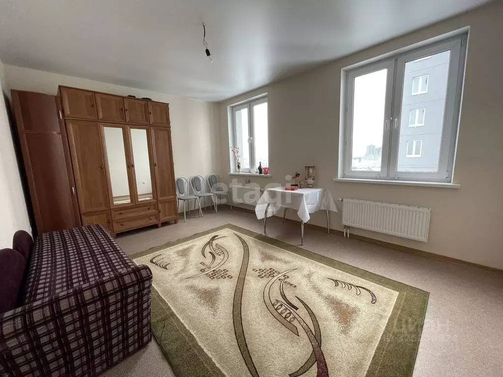 3-к кв. Тюменская область, Тюмень ул. Героев Космоса, 21 (72.9 м) - Фото 1