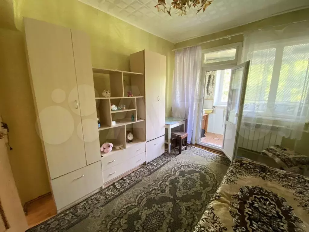 Комната 25 м в 4-к., 3/4 эт. - Фото 0