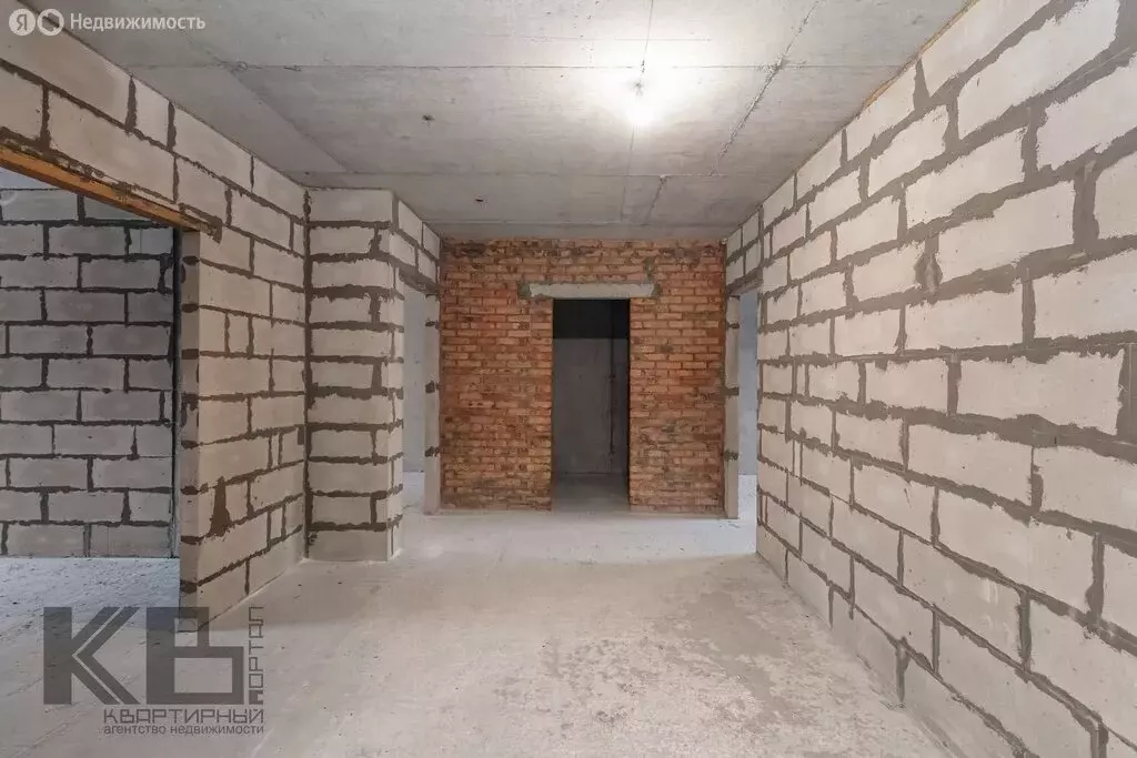 3-комнатная квартира: Новосибирск, улица Дуси Ковальчук, 242 (98.4 м) - Фото 2