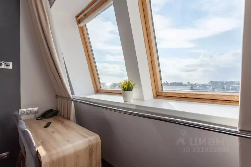 Комната Санкт-Петербург ул. Блохина, 9 - Фото 2