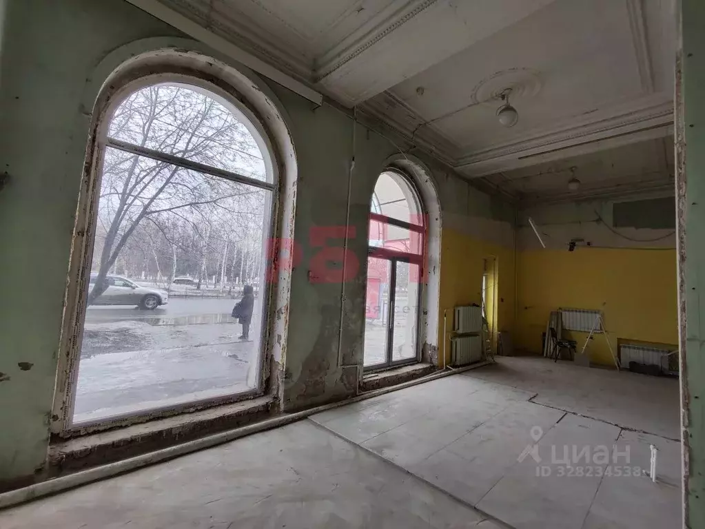 Помещение свободного назначения в Омская область, Омск ул. Богдана ... - Фото 1