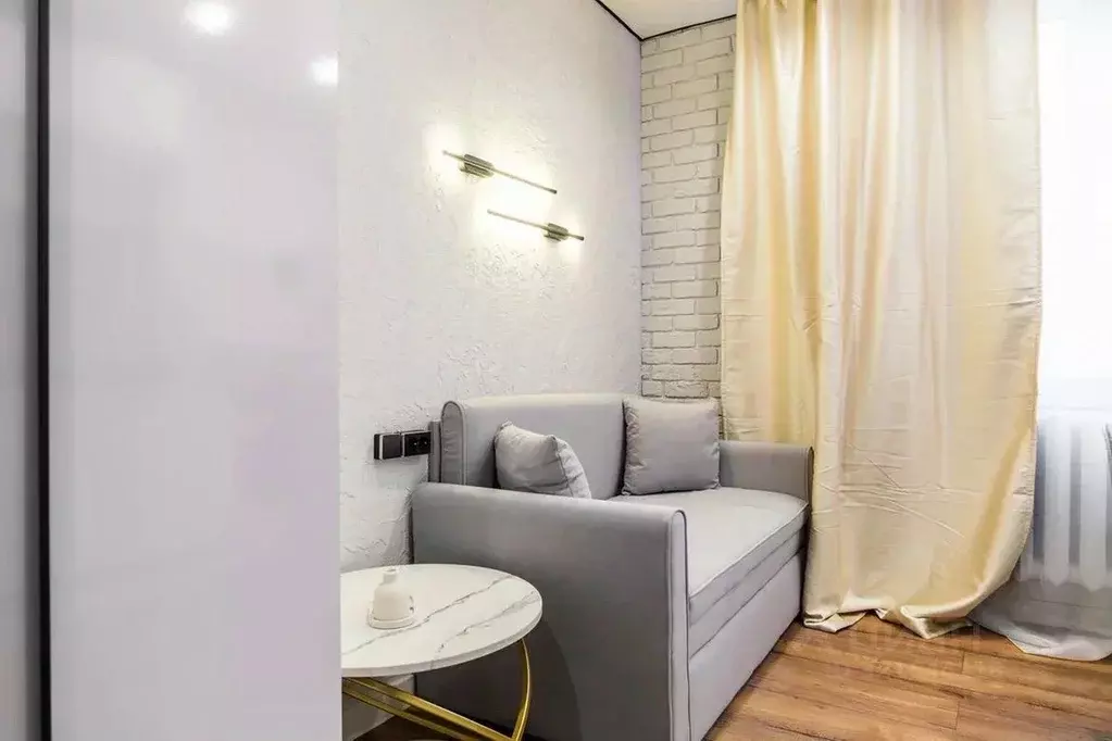 Студия Свердловская область, Екатеринбург ул. Чайковского, 84к1 (15.0 ... - Фото 1