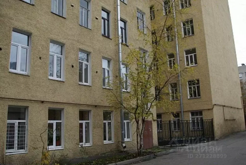 Комната Санкт-Петербург 16-я Васильевского острова линия, 35Б (24.6 м) - Фото 1
