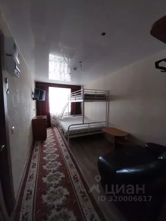 Комната Бурятия, Северобайкальск ул. 40 лет Победы, 6 - Фото 2