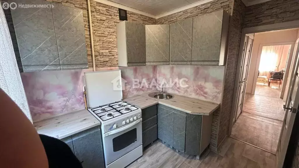 3-комнатная квартира: Волгоград, Пролетарская улица, 35 (60.9 м) - Фото 0