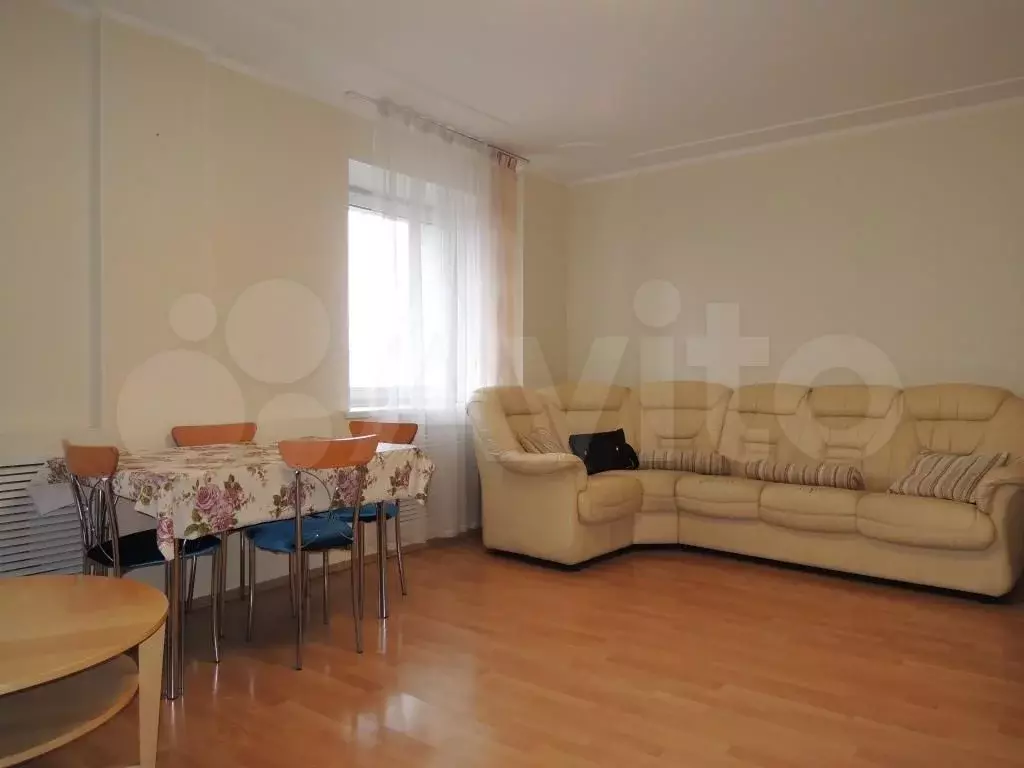 3-к. квартира, 84 м, 4/10 эт. - Фото 1