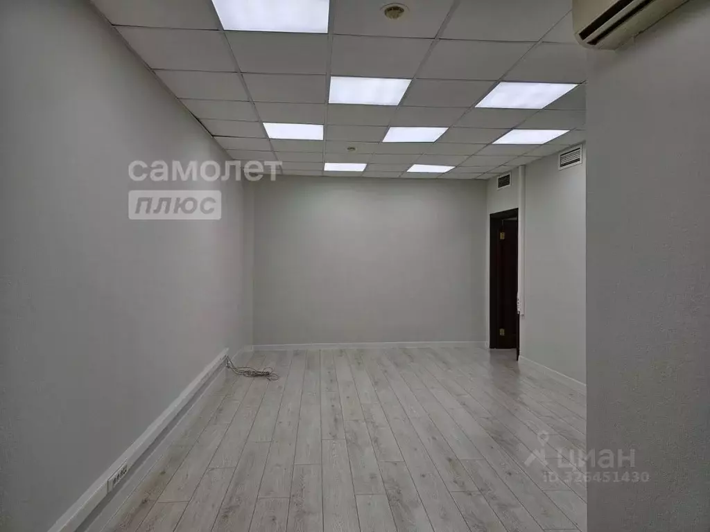 Помещение свободного назначения в Москва Лесная ул., 43 (185 м) - Фото 1