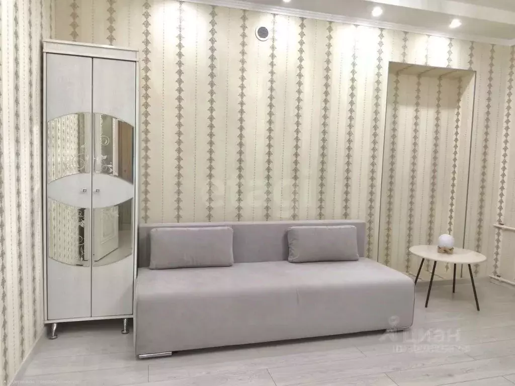 3-к кв. Калужская область, Калуга ул. Ленина, 100 (60.0 м) - Фото 2