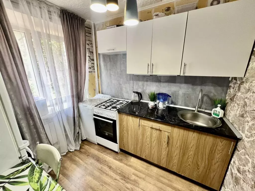 1-к. квартира, 32 м, 2/9 эт. - Фото 1