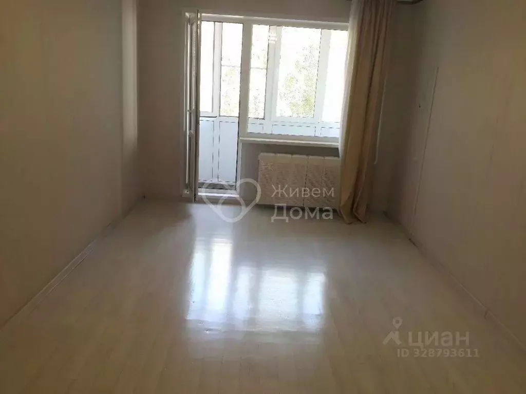 3-к кв. Волгоградская область, Волгоград Пролетарская ул., 35 (60.9 м) - Фото 1