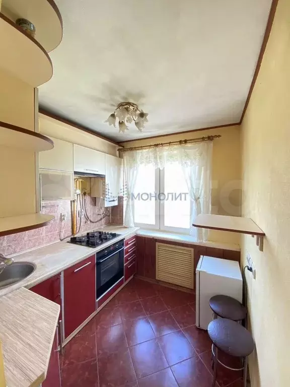 3-к. квартира, 63 м, 5/5 эт. - Фото 0