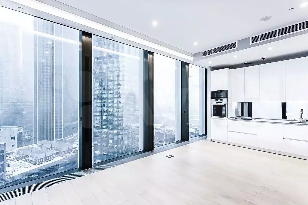 Апартаменты-студия, 45 м, 58/68 эт. - Фото 1