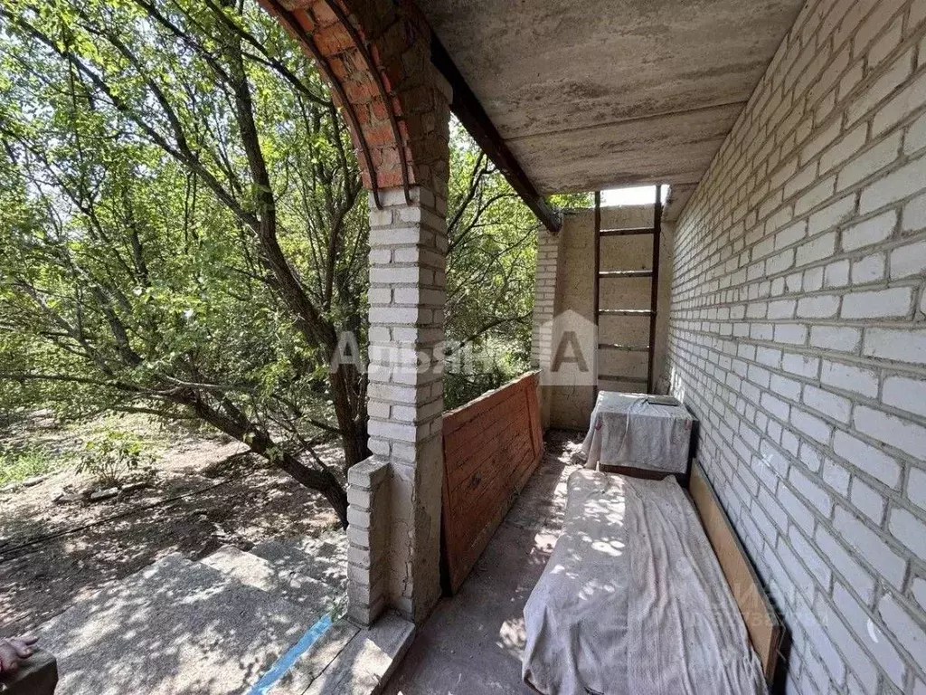 Дом в Ростовская область, Белокалитвинское городское поселение, ... - Фото 2