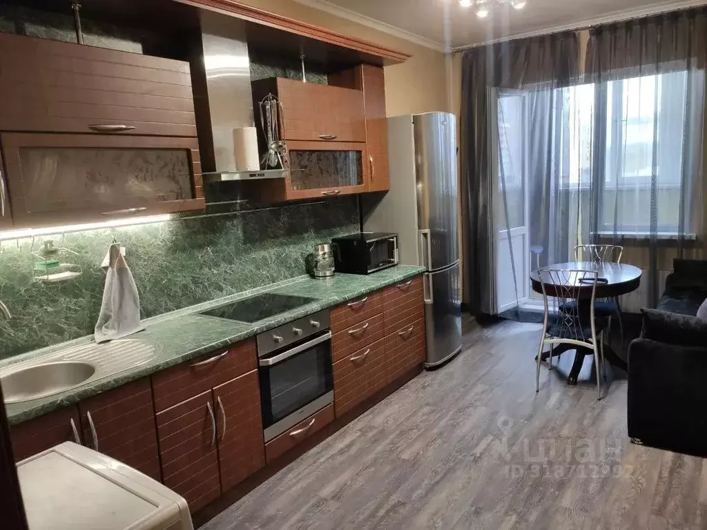 2-к кв. Ханты-Мансийский АО, Сургут Университетская ул., 31 (68.0 м) - Фото 0