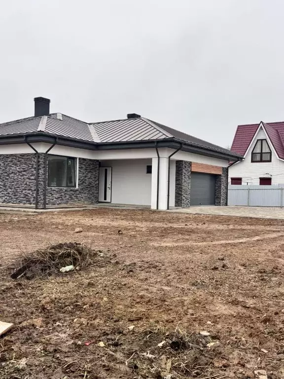 Дом в Калужская область, Боровский муниципальный округ, д. Совьяки ул. ... - Фото 1