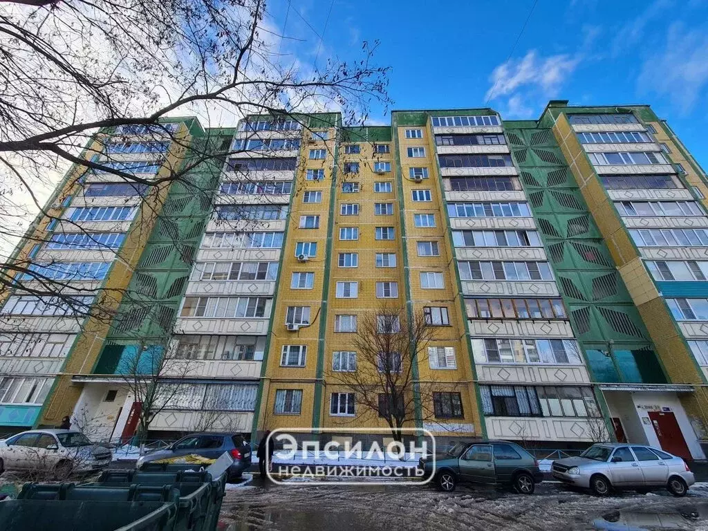 3-комнатная квартира: Курск, Ясная улица, 3 (79.5 м) - Фото 0