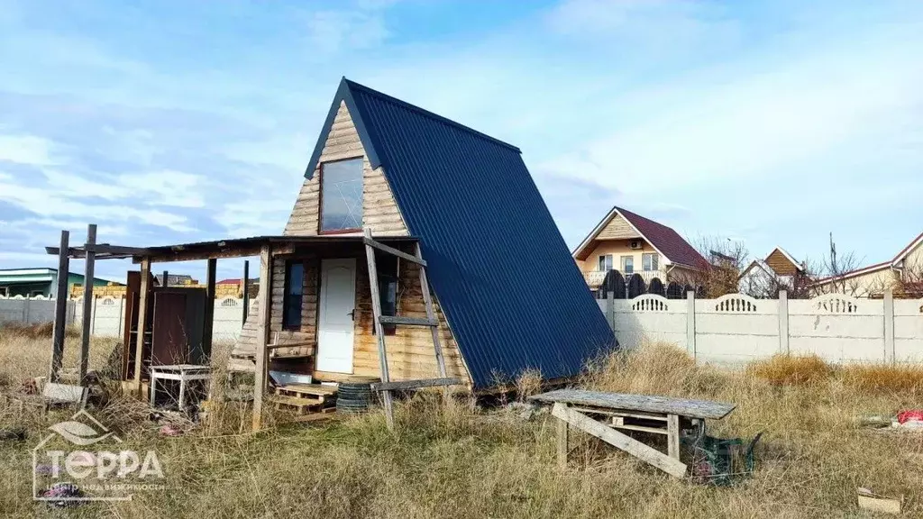 Дом в Крым, Сакский район, Молочненское с/пос, с. Витино ул. Гагарина ... - Фото 1