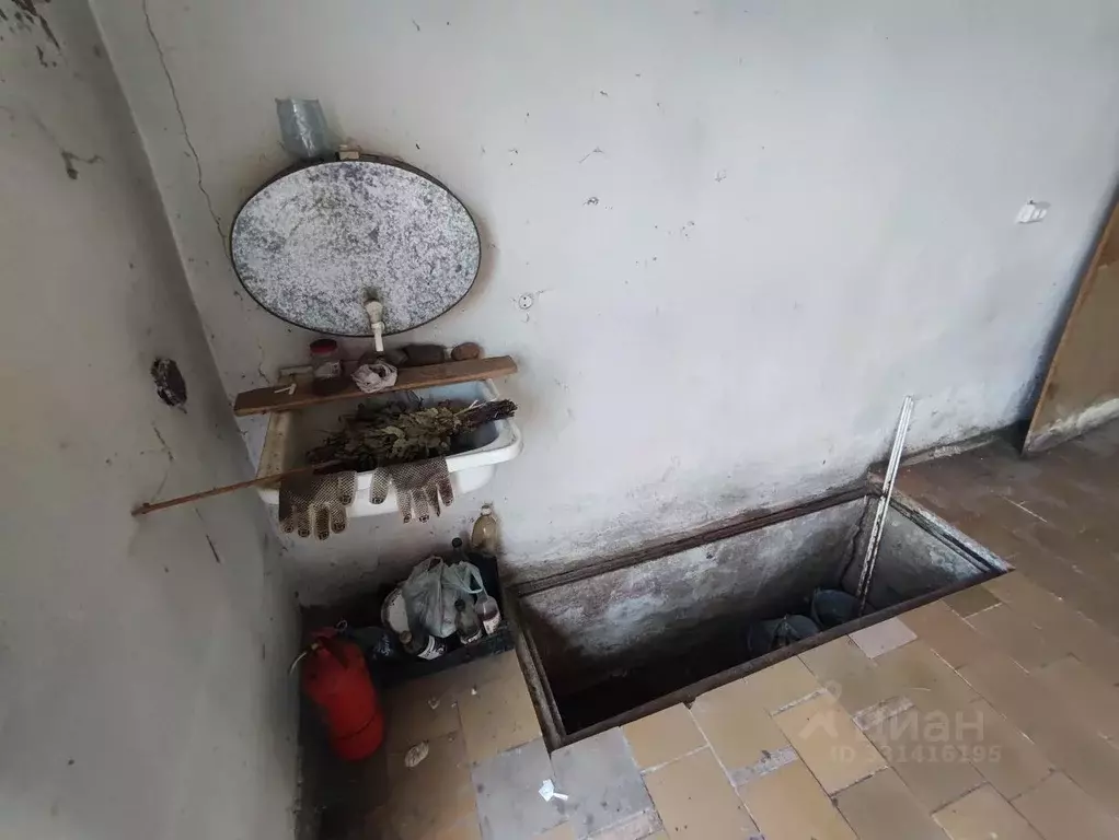 Гараж в Томская область, Колпашево ул. Ленина, 53 (33 м) - Фото 2