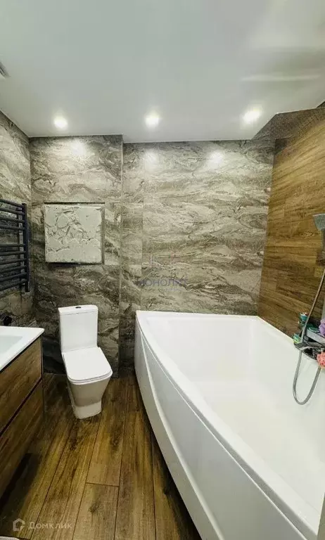 Продаётся 2-к квартира, 57.4 м - Фото 0