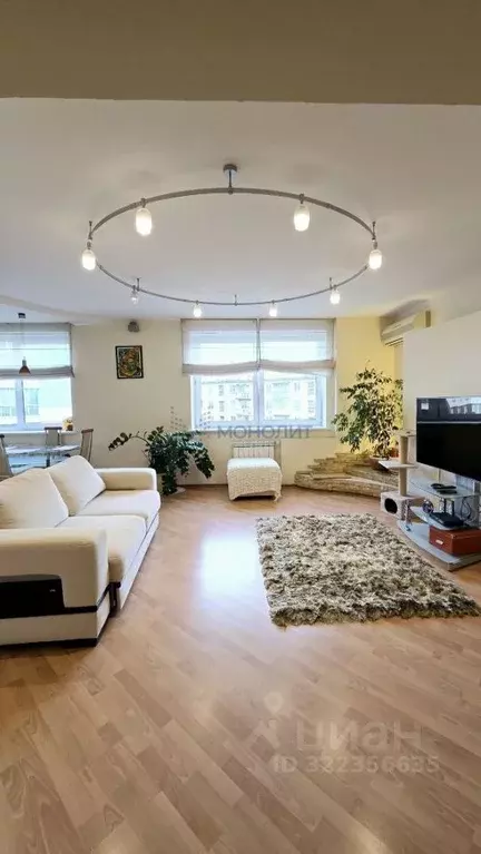 3-к кв. Нижегородская область, Нижний Новгород Большая Покровская ул., ... - Фото 2