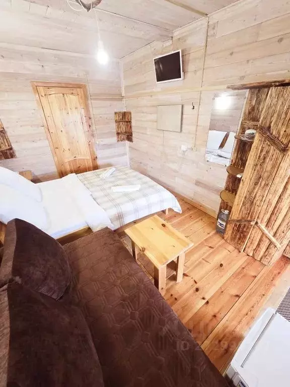 Комната Иркутская область, Ольхонский район, пос. Хужир ул. ... - Фото 0