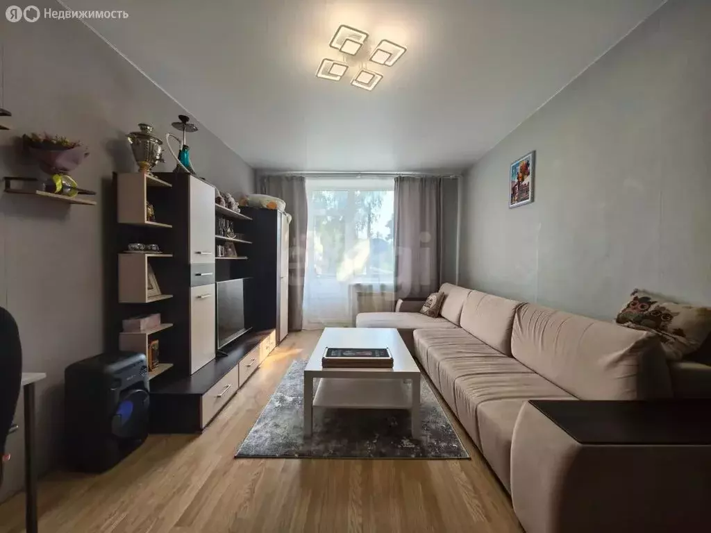 3-комнатная квартира: Озерск, улица Свердлова, 17 (79 м) - Фото 0