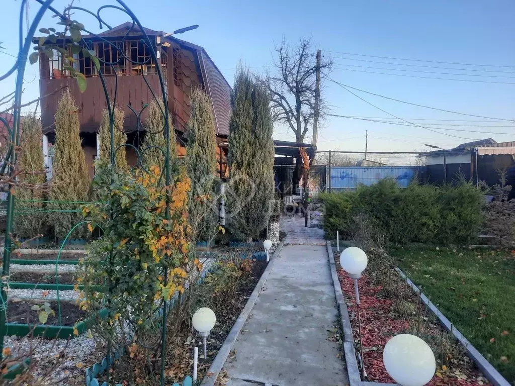 Дом в Волгоградская область, Волгоград Металлург СНТ, 2-й уч, ул. 7-я ... - Фото 0