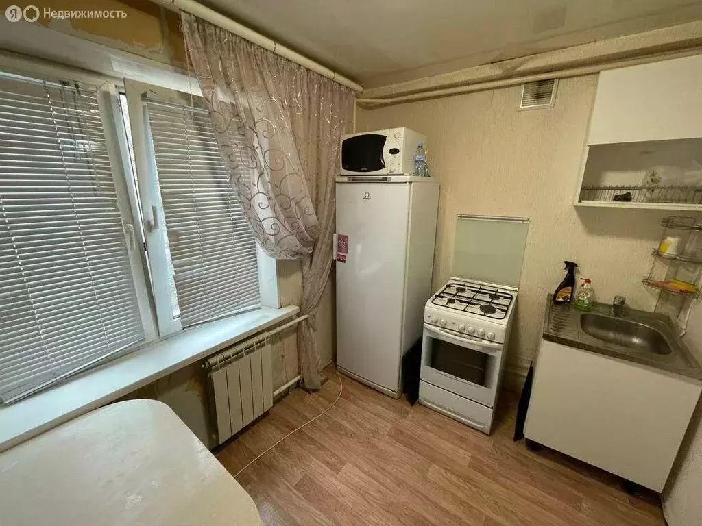 2-комнатная квартира: Новокуйбышевск, Молодогвардейская улица, 3 (36.2 ... - Фото 0