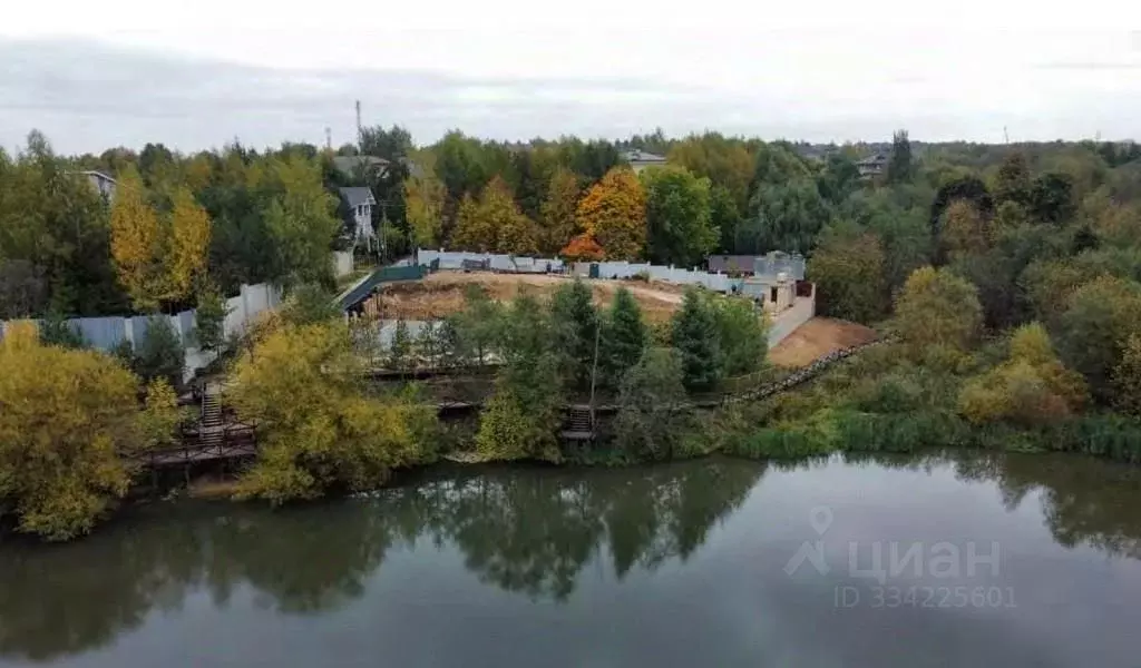 Участок в Московская область, Одинцовский городской округ, д. ... - Фото 2