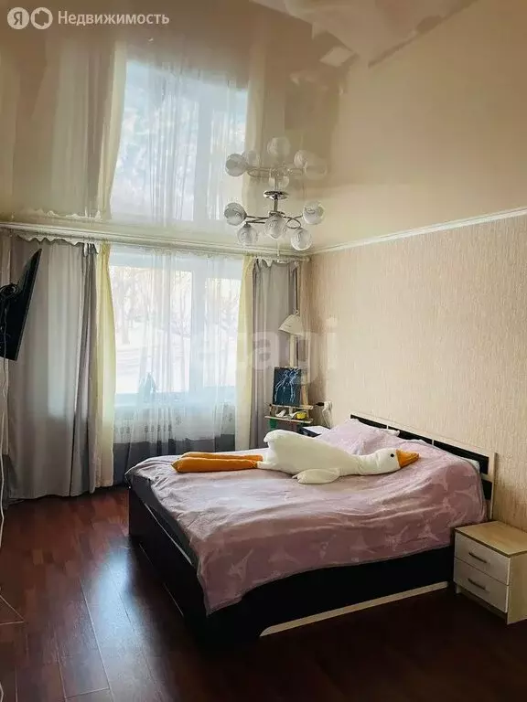 1-комнатная квартира: Петропавловск-Камчатский, улица Кирдищева, 12 ... - Фото 1