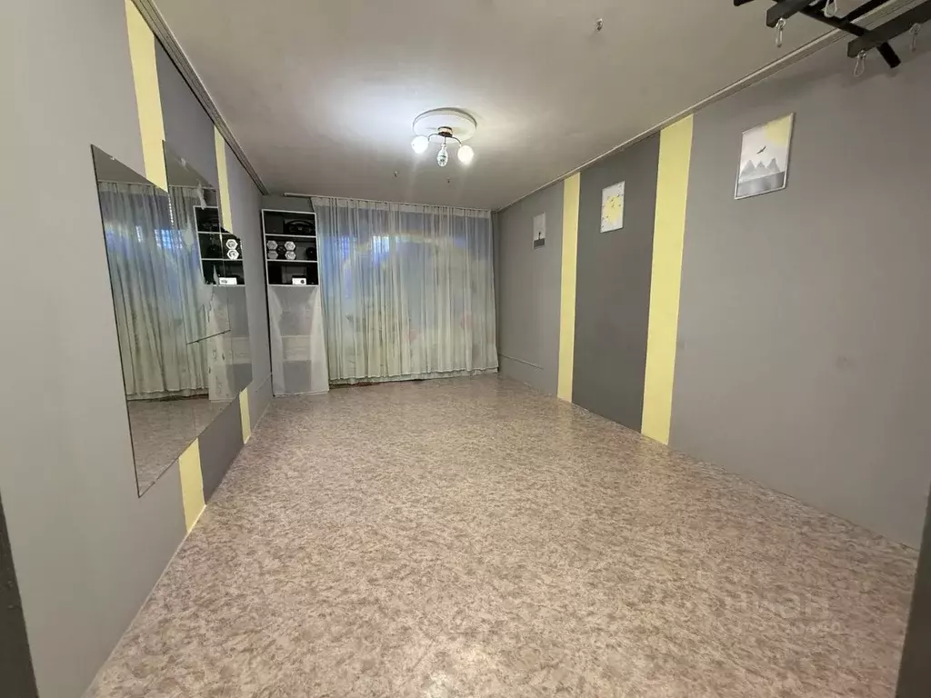 3-к кв. Саратовская область, Саратов проезд 1-й Тульский, 30а (81.0 м) - Фото 1