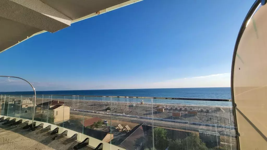 2-к кв. Крым, Сакский район, Лесновское с/пос, с. Прибрежное ул. ... - Фото 1