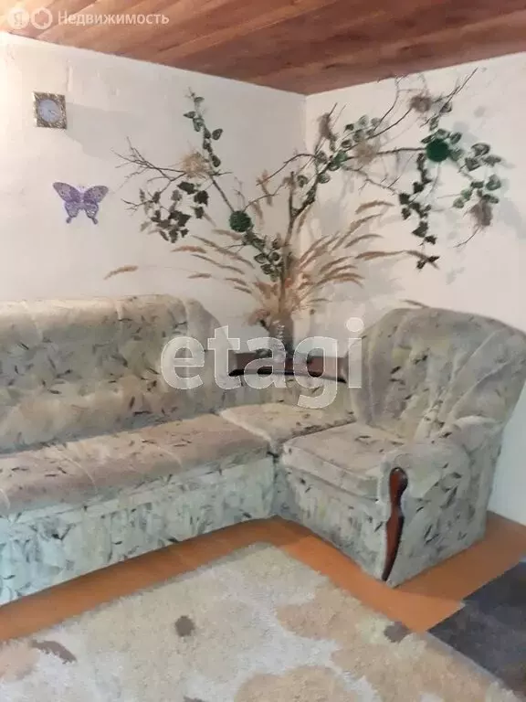 Дом в село Красный Октябрь, Зелёная улица (42 м) - Фото 1